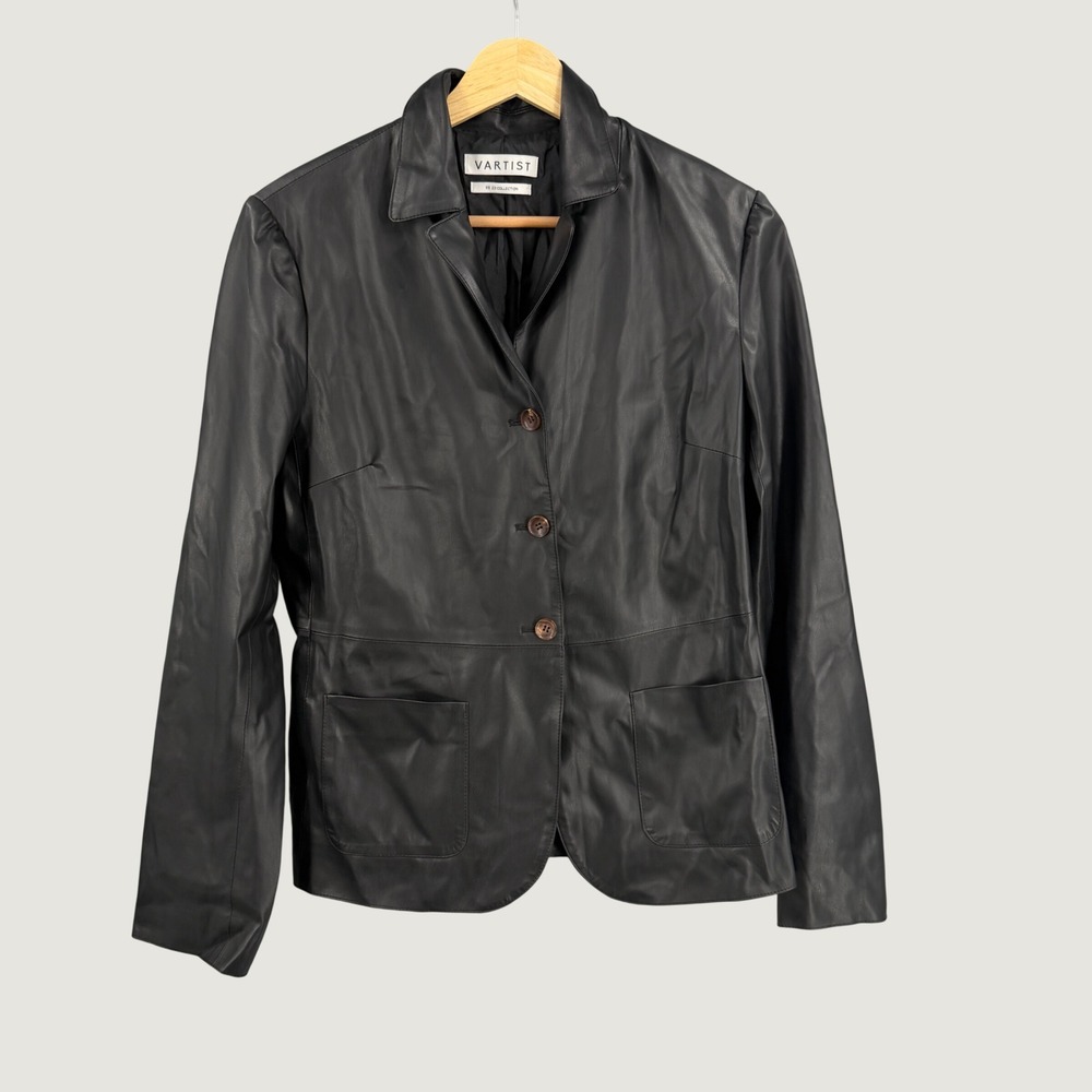Vartist Vegan Leather Blazer Size 0 Black Three Button Korean Designer